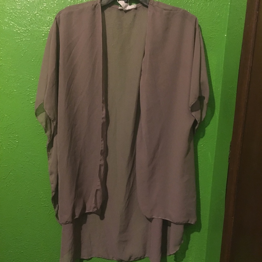 Tan Kimono